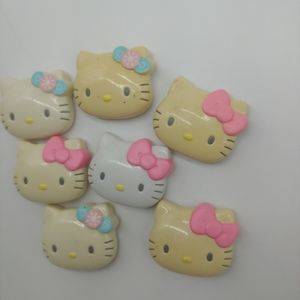 Hello Kitty Collector 2002 brarette / clips y2k